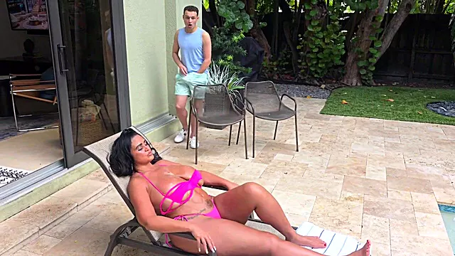 Bella Milf Tettona, Pompino Tettona, Matrigna Sexy, Duro, Squirting, Hard Signore Mature, Matrigna Bellissima Tettona