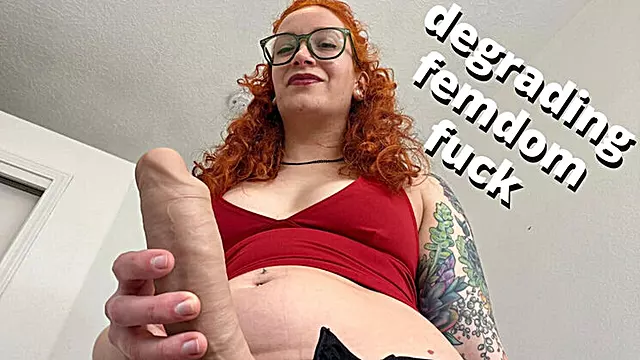 Fetish Stopala Solo, Mama, Tvrd Sex, Mame U Kuci, Nastrano Solo, Strapon Gospodarica Ja, Jebi Me Dok Mama Ne Dode