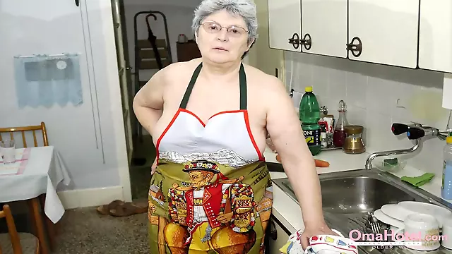 Reife Oma, Amateur Bbw Reif, Amateur Oma, Wichsen Compilation, Reife Compilation, Oma Masturbiert