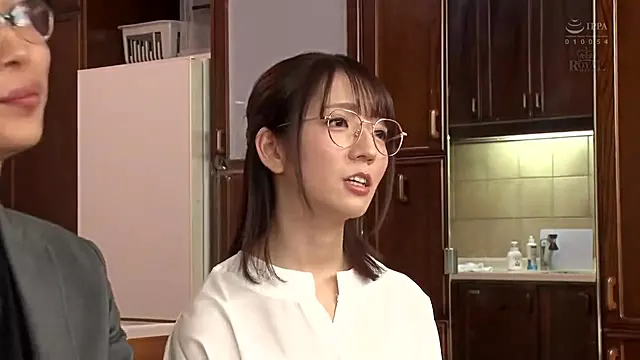 Payudara Besar Asian Milf, Orang Asia Rambut Coklat, Orang Asia, Jepang Payudara Besar, Big Boobs Kacamata