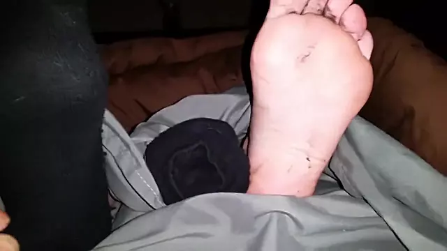 Sort Amateur, Amatør Cumshot, Fetish Amatør, Sorte Sokker, Sperm På Strømper, Fodfetish, Sperm På Fødder