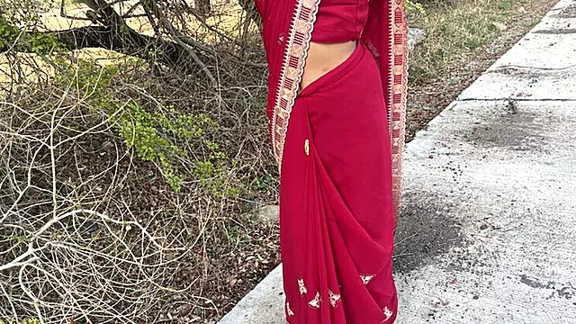 Indian Bhabhi Ritu Full HD Romance with Big Natural Tits and Hardcore Blowjob