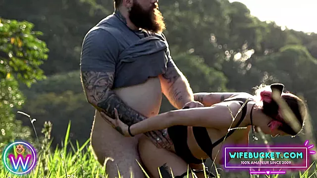 Watching My Sister and Her Boyfriend Fuck Outdoors - Wifebucket's Spouse Porn