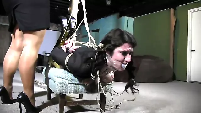 Bdsm Gitgide, Lezbiyen Bdsm, Esmer Sarışın, Gagged Blonde, Sarışın Lezbiyen, Lezbiyen Bondage