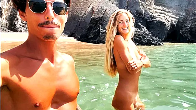 She Made Me Cum In Less Than A Min At The Public Beach