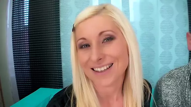 Plnostihle Blondyny, Anál Blondyny, Výstřiky Anal, Manželka Anál, Anální Zející, Tvrdy Anal