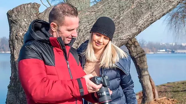 Teen Lecken, Teen Gibt Handjob, Handjob Stehend, Teen Grosse Titten, Stehend, Blasen Und Abspritzen
