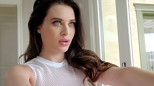 Krissy Lynn Helicockter Fun with Big Tits MILF - Brazzers