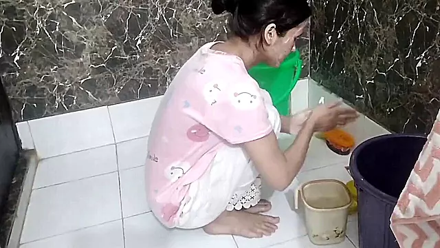 Kinky Indian bhabhi Babykajoldesi in a bathroom with her slim teenage body