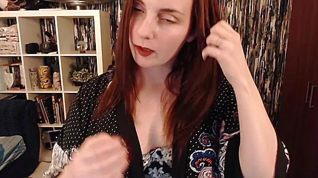 Velky Prsa Felace, Velké Kozy, Kozy Solo, Výstřik Do Mámy, Vedle Leží, Zrzky Solo, Žena Se Udělá Sama