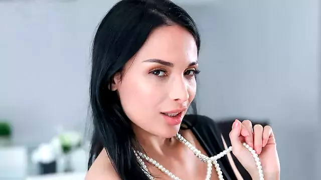 Masturbieren In Halterlose Strümpfe, Solo Mastubieren In Strumpfen, Sexy Beine, Langes Wichsen