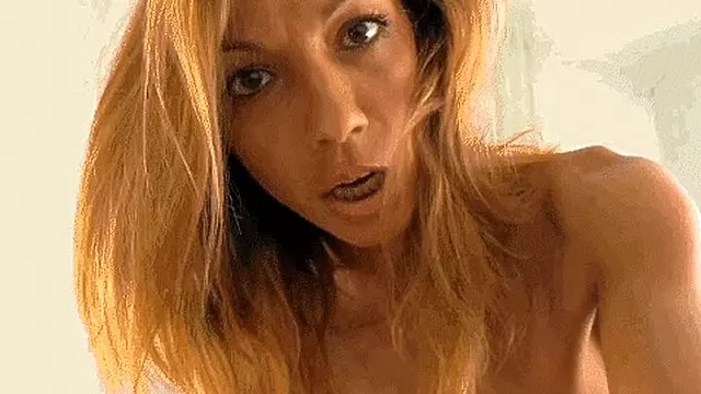 Vuoi passare una notte con Jessica? - Want to spend a night with Jessica? ( POV ) ( WMV - MOBILE VERSION )