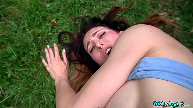 Brunette Beauty's Tattoo Trade for a Steamy Encounter