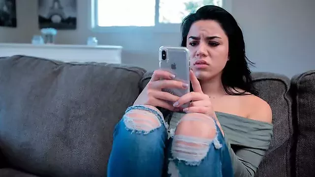 پا, جوراب ساق بلتد, ساک زدن عمیق, ساک زدن عمیق حلق, ساک زدن زن میانسال, ساک زدن کير گاييدن, دهنی سبزه