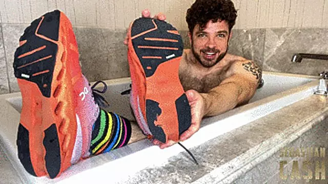 Dominacion Masculina, Pies Calcetines, Fetiche De Pies, Dinero Pies, Oliendo Pies, Pies Sudados