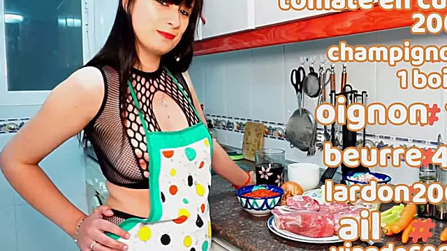 je fais ma salope en cuisinant
