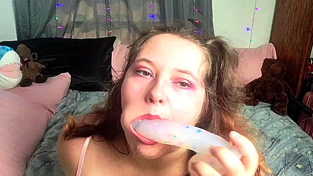 Begging Daddy for Cum - Full Video