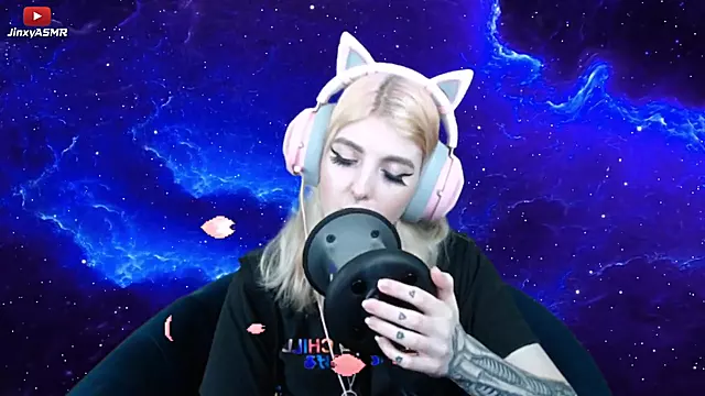 Exploring INTENSE mouth sounds | ASMR Jinxy's first ear nom