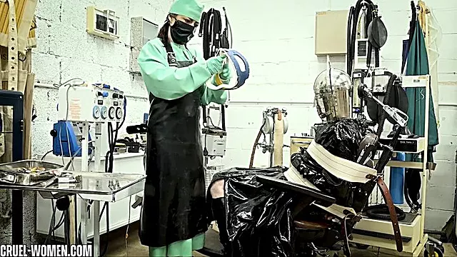 SISSY PRISON - Dental Terror VI