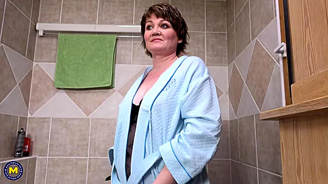 Milf, Mamare Solo, Solo Matorke, Mastrubacija Ženska Solo, Mastrubacija Sa Igrackama, Mature Mastrubacija