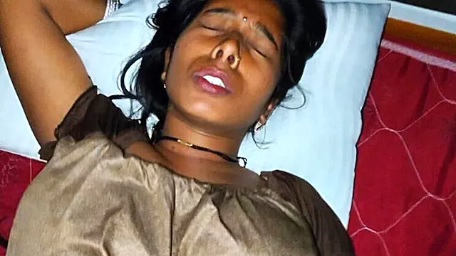 Stepsister First Time Sex - Permi Pooja's Tight Pussy Gets Filled by Big Cock in Hindi