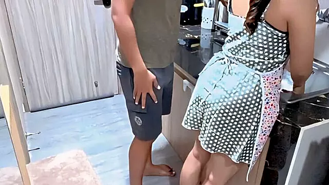 Amatoriale Pecorina, Cameriera Amatoriale, Bebe Pompino, Video Di Bonazze Che, Le Ragazze Dei Grosso Culo Porno