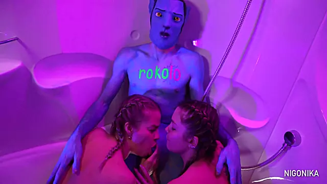 Renata Fox In Avatar From Planet Rokolo - Threesome In A Rocket - Nigonika Top 2024