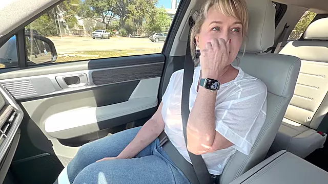 Rubia Follada En Publico, Rubias Apretaitas, Chica Sola, Solo, Bragas Meadas, Meando, Wet In Publico