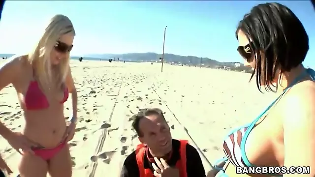 سینه بلوند, میلف بلوند, زن بالغ سبزه, لزبین گروهی, سبزه بلوند, Milfسه نفری, سینه و کون بزرگ, لزبین بلوند پستان بزرگ