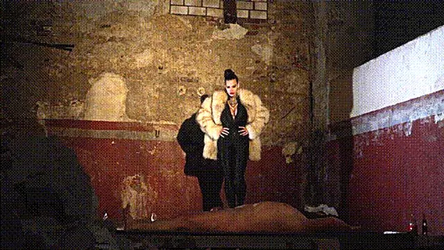 Dominare Pula, Femdom Pula, Palme Peste Pula, Fetiș Murdar, Dominație Feminina, Dominatie Si Umilinta