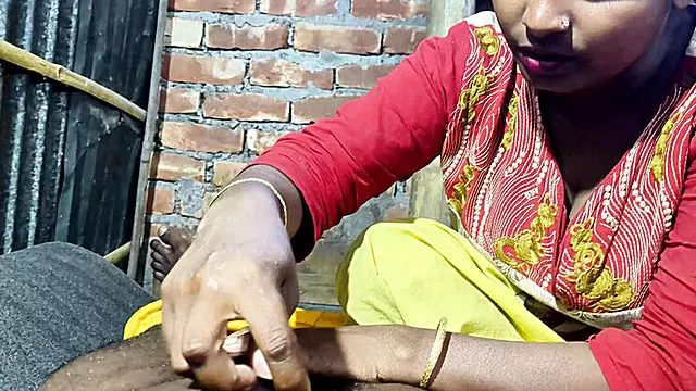 Desi Girl Deluwara Khatun Hot Hindi Sex Scene