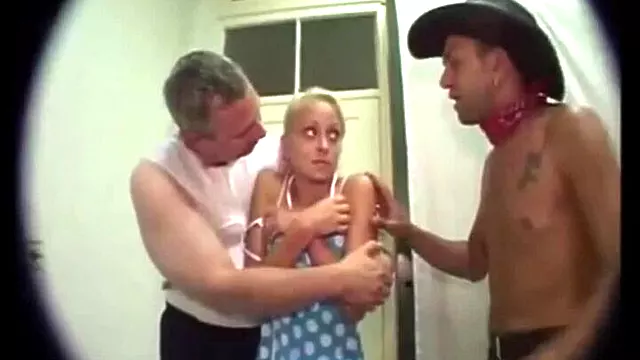 Inculata E Sborrata, Orgia Anale Teen, Adolescente Babe, Orgie Con Cazzi Grossi, Anal Babe Bionde