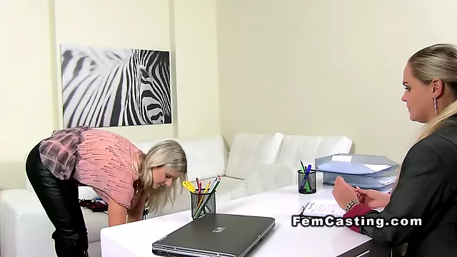 Lizanie Kundicky, Amater Lesbi, Lesbický Casting, Lesbicky V Sexu Spodnom Prádle, Bielizen V Pošve