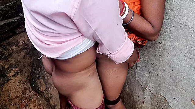 Desi Bhabhi Fucks Hard in Outdoor Sex with Trilokinath - HD Indian Porn