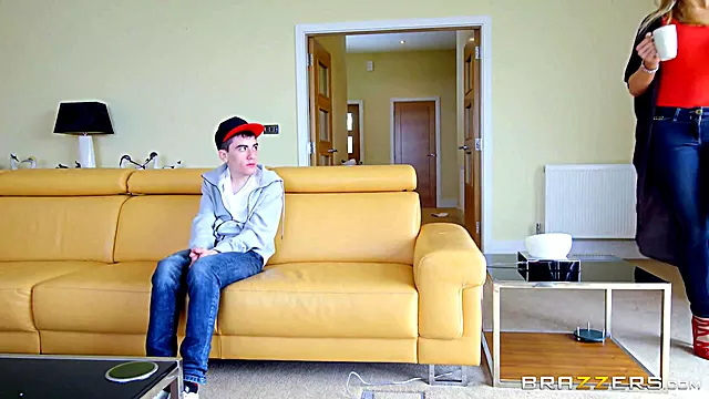 Blowjob Store Patter, Milf Med Store Juggs, Blond Milf Wife, Hård Blowjob, Sperm P Min Kone