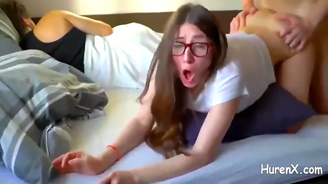 Mit Der Schwester Der Freundin Ficken