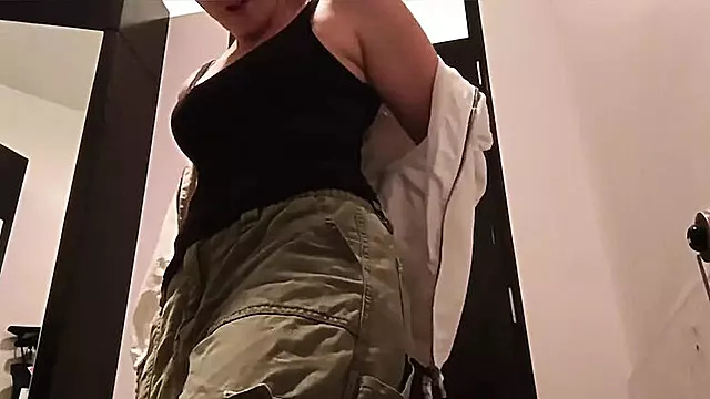 Amateur Teen Caught Naked in Mall Restroom - Big White Ass & Pink Nipples Exposed