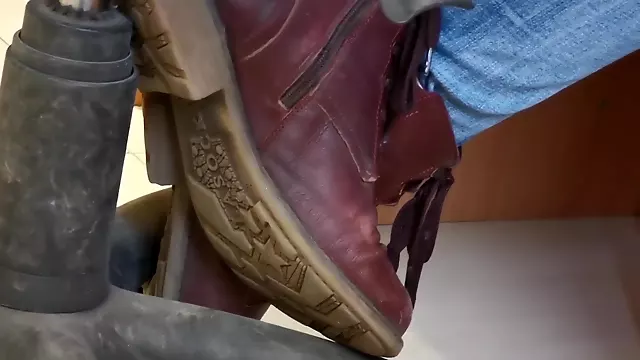Solo Genç, Ayakkabı Fetişi, Sarışın Ayak Fetiş, Amatör Ayak Fetişi, Amatör Sarışın, Solo Hd Kız