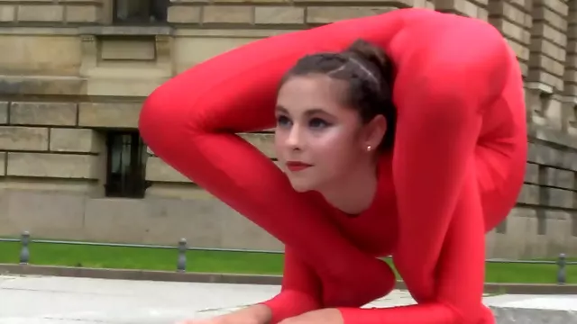 Flexible Statue In Front Of The Court - Watch4Fetish
