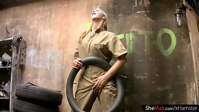 Schwanz Wichsen, Transen Big Cock, Unterwäsche Wichsen, Großen Schwanz Wichsen, Transe Dessous