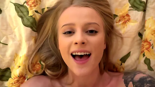 Runkkaus Blondi, Teini Blondi, Kermapiirakka, Teen Creampie, Ensimm Inen Runkkaus, Paris Teini