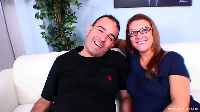 Moglie Ditalino, Coppie Milf, Bella Donna Matura, Scopate Missionario Fatti In Casa, Mogli