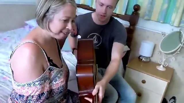 Video Amatoriale Casalinghe Tettone, Moglie Grassa Amatoriale, Moglie Masturbazione Amatoriale