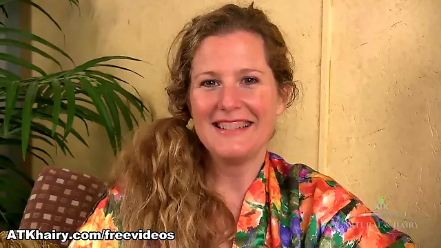 Blond Big Tits, Busty Reife, Casting Haarig, Grosse Titten Casting, Reife Blonde, Haarige Milf