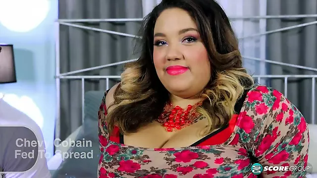 Fed To Spread - XLGirls