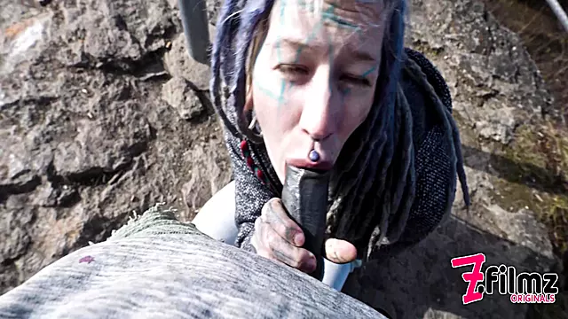 Pärchen Anal, Draußen Anal Arsch, Between Booty, Brünette Pärchen, Brünette Öffentlich, Tattoo Brünette