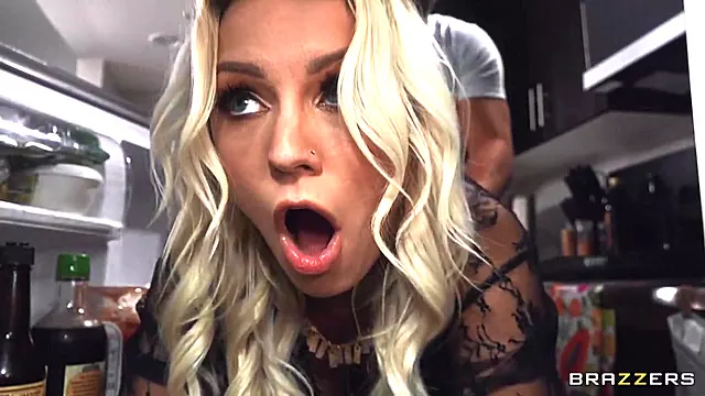 Juggy housewife gets fucked in both holes by her horny BF