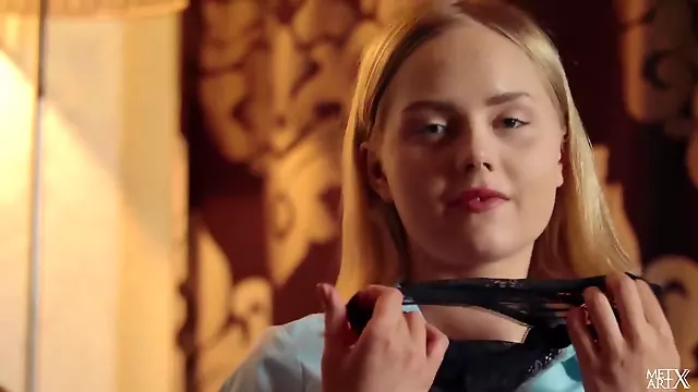 Blondýnky Solo, Blondyny V Keckach Solo, Tetování Blondýna, Sólo Masturbace Ženy, Teen Podpatky