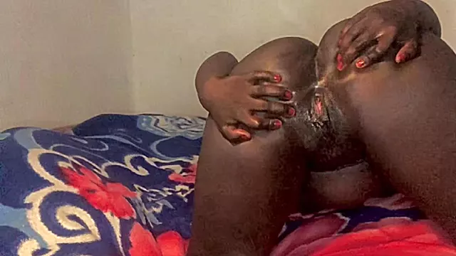 What Horny Ebony Bitch Does for Her Fans