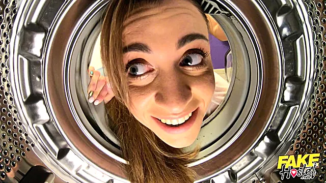Amatör Blowjob, Amatör Göğüs, Sert Amatör, Oral Amatör, Glamour Three Some, Otel Sarışın, Sarışın Dolgun
